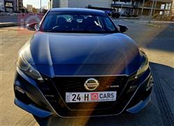 نيسان ألتيما